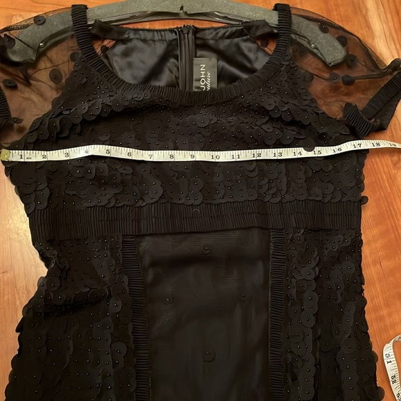 St. John Couture Black dress with micro hand sewn dots sized 4 - Picture 11 of 11